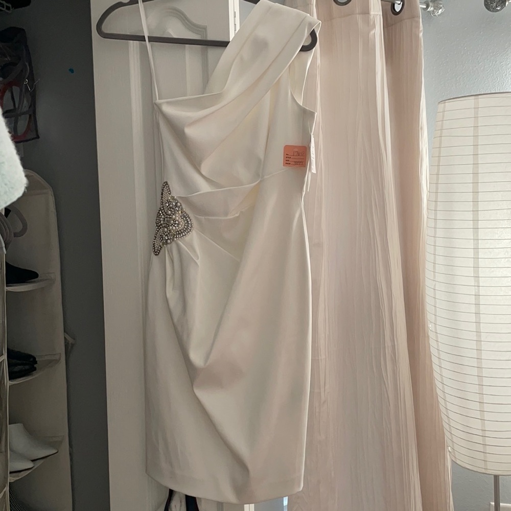 New never worn Bridal Dress
